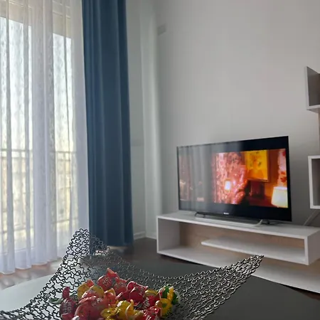 Enxhi's Apartment Tirana